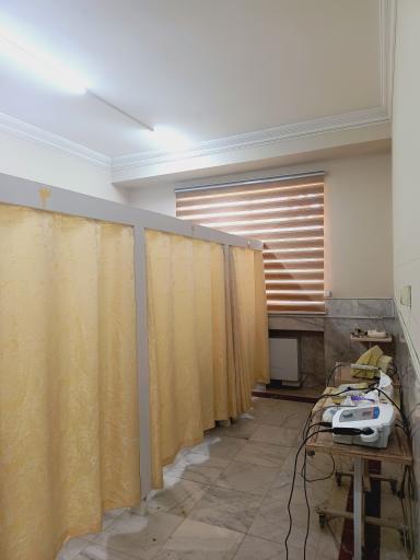 عکس فیزیوتراپی تخصصی و لیزر پرتوان 22بهمن