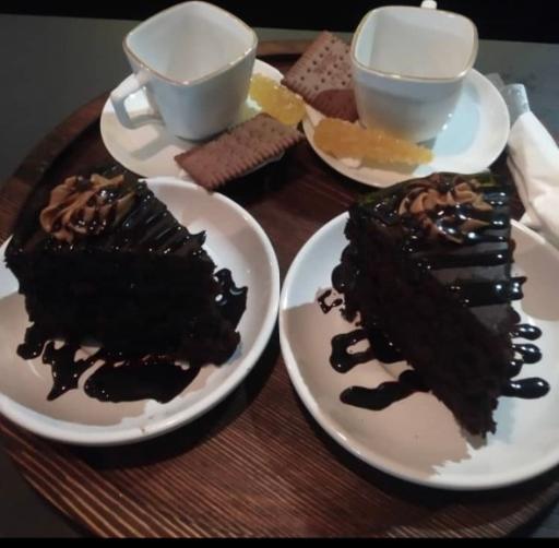 عکس کافه فست فود لاریس 