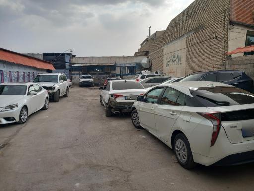 عکس کلینیک تخصصی  نقاشی و احیاء رنگ خودرو خارجی