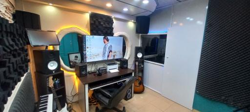 عکس آموزشگاه موسیقی آریامن