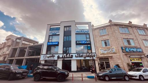 عکس آزمایشگاه تشخیص طبی و ژنتیک پزشکی هانا سلامت