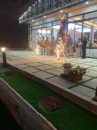 عکس کافه رستوران اسفندیار 