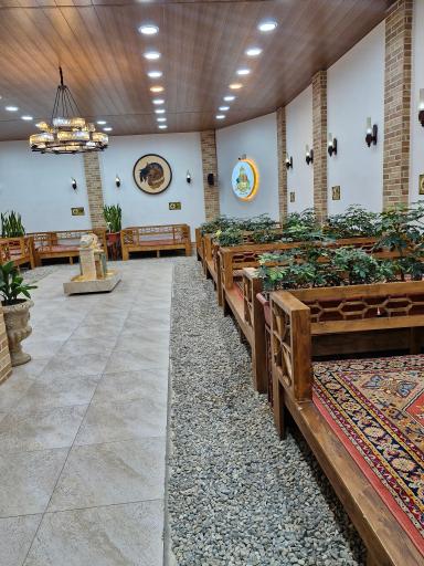 عکس کبابی گلپایگانی گنبد