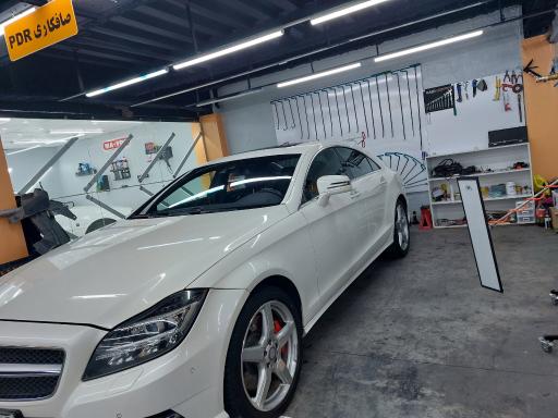 عکس مجموعه کارواش و خدمات خودرو برلیان زعفرانیه ( H+ )