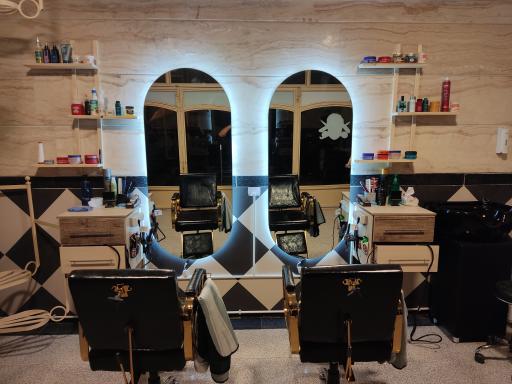 عکس آرایشگاه دانته 