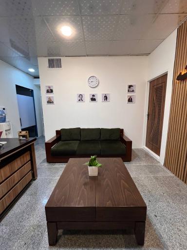 عکس آموزشگاه موسیقی گوشه