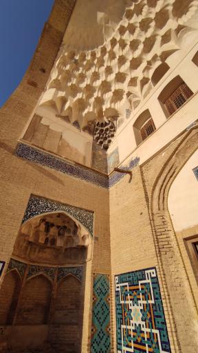 عکس کاروانسرای گنجعلی خان