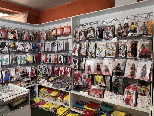 فروشگاه عمده میکاپوش