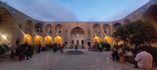 عکس کاروانسرای گنجعلی خان
