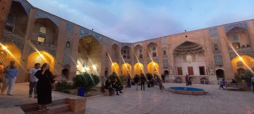 عکس کاروانسرای گنجعلی خان