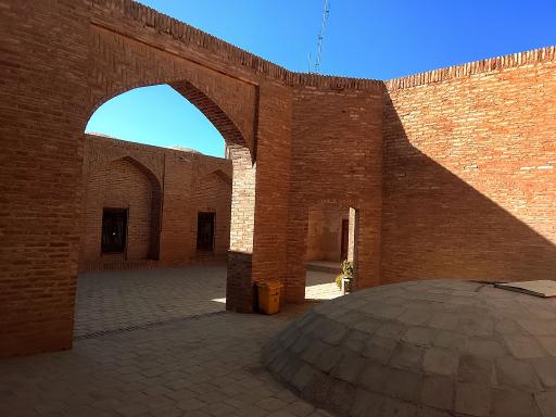 عکس کاروانسرای گنجعلی خان