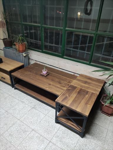 عکس تولیدی محصولات چوب و فلز مان دکور