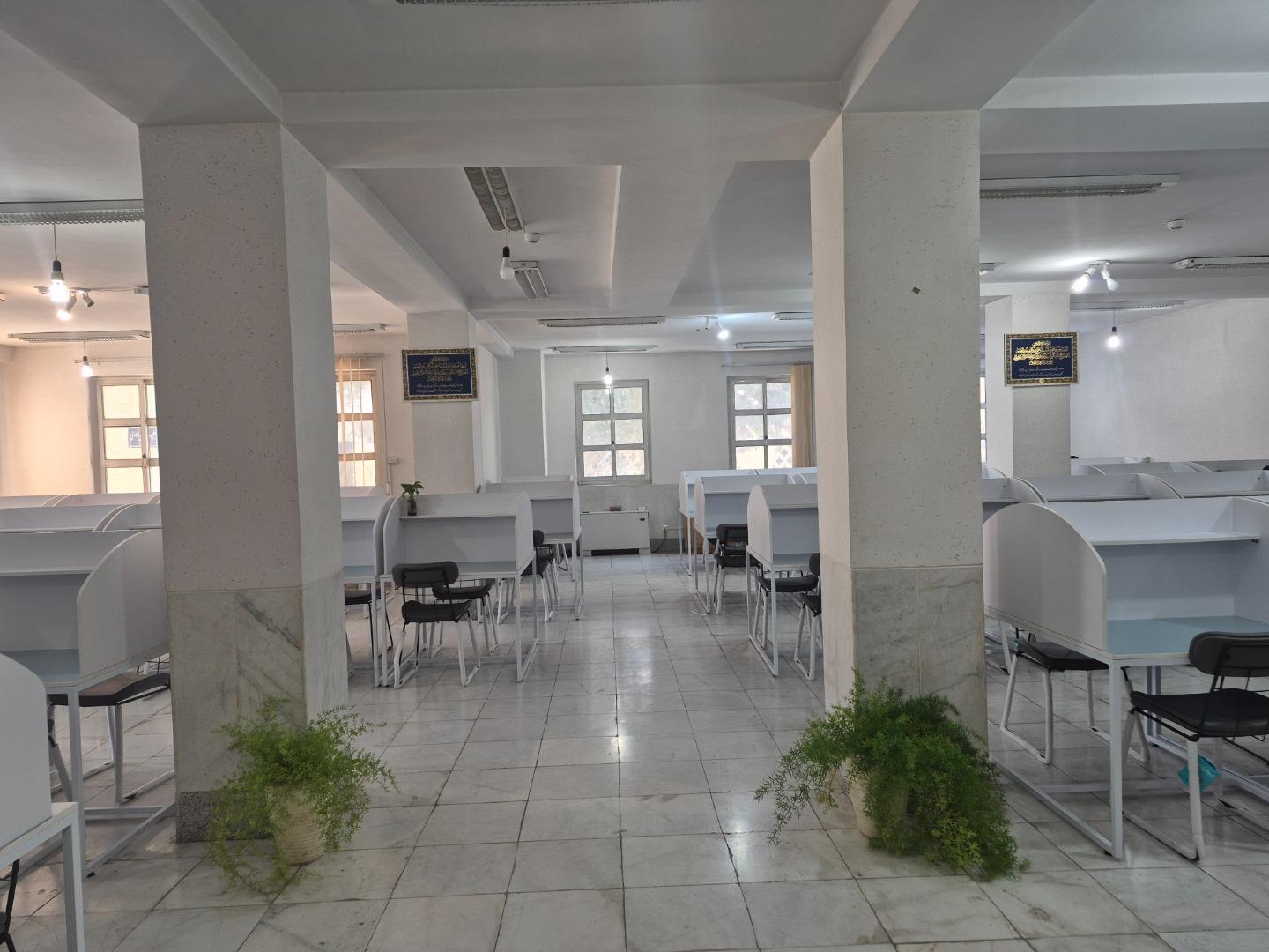 عکس کتابخانه صائب