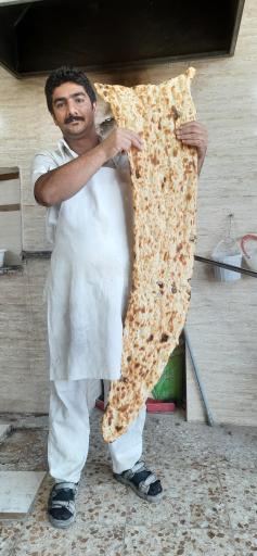 عکس نانوایی سنگک سنتی سلیمی