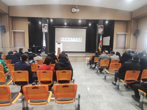 عکس سالن آمفی تئاتر دبیرستان پسرانه محمد رسول الله (ص)