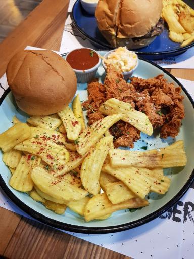 عکس کافه رستوران کنجد