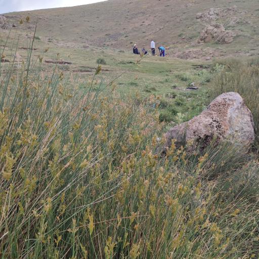 عکس چشمه خورخور