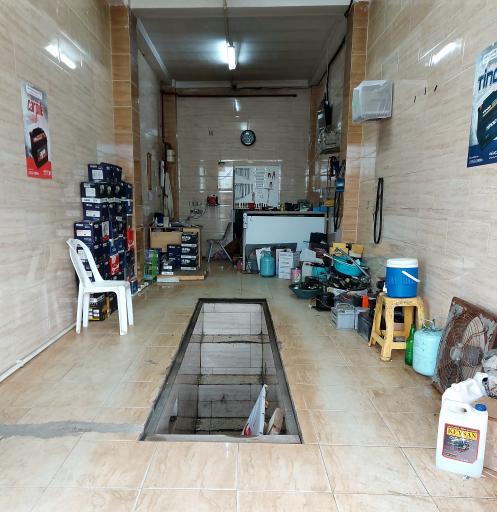 عکس باطری فروشی سعید صیامی