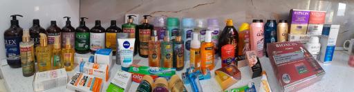 عکس فروشگاه محصولات بهداشتی مراقبتی سیب سبز