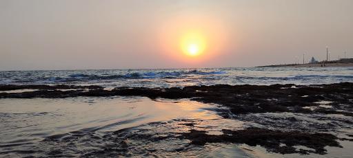 عکس سواحل صخره ای چابهار 