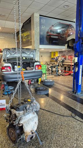 عکس کلینیک تخصصی مجاز خودروهای ایرانی و خارجی