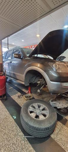 عکس کلینیک تخصصی مجاز خودروهای ایرانی و خارجی
