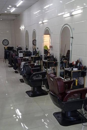 عکس آرایشگاه مردانه علی