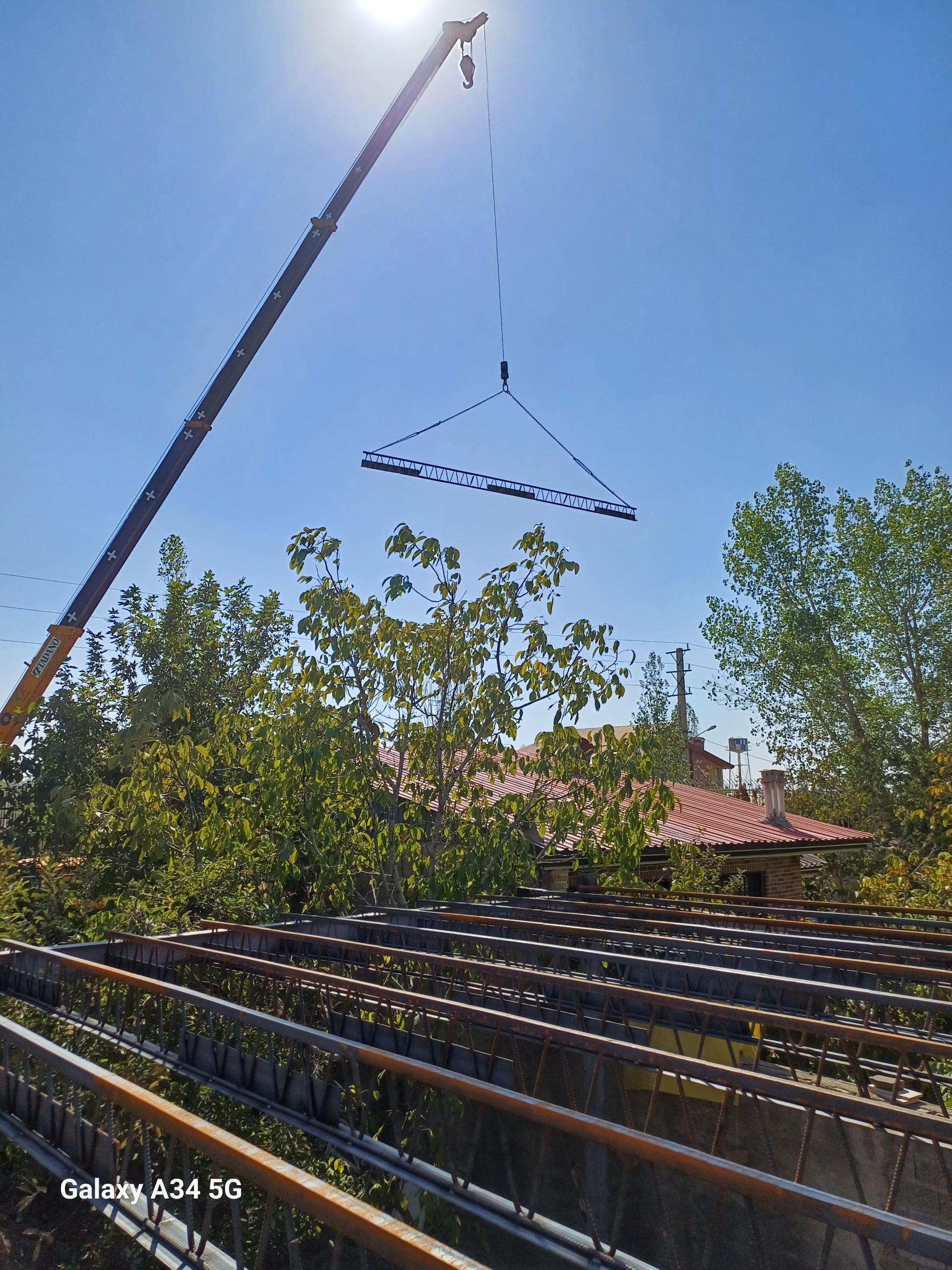 عکس کارگاه تیرچه سازی فلاح