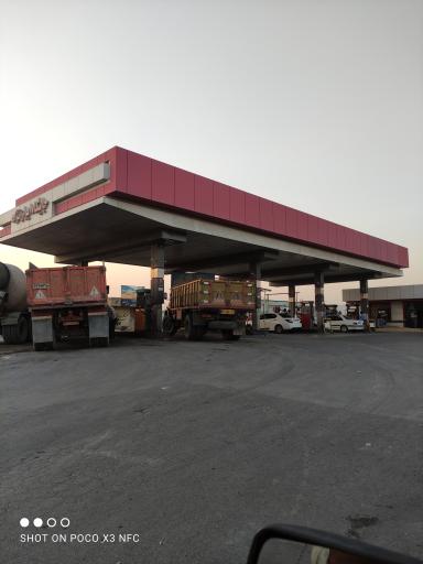 عکس پمپ بنزین و پمپ گاز ایران نژاد