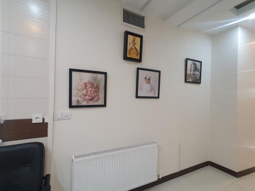 عکس مرکز مشاوره و مامایی آنا (راضیه دنیایی)