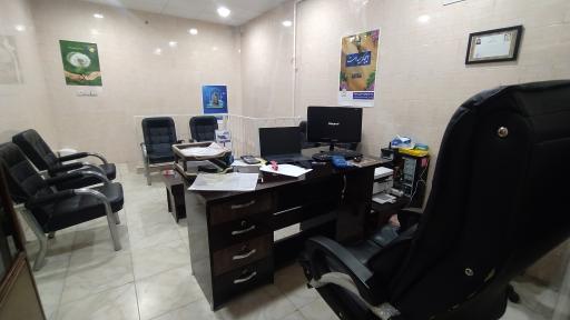 عکس بیمه پاسارگاد نمایندگی خانم آزمون 