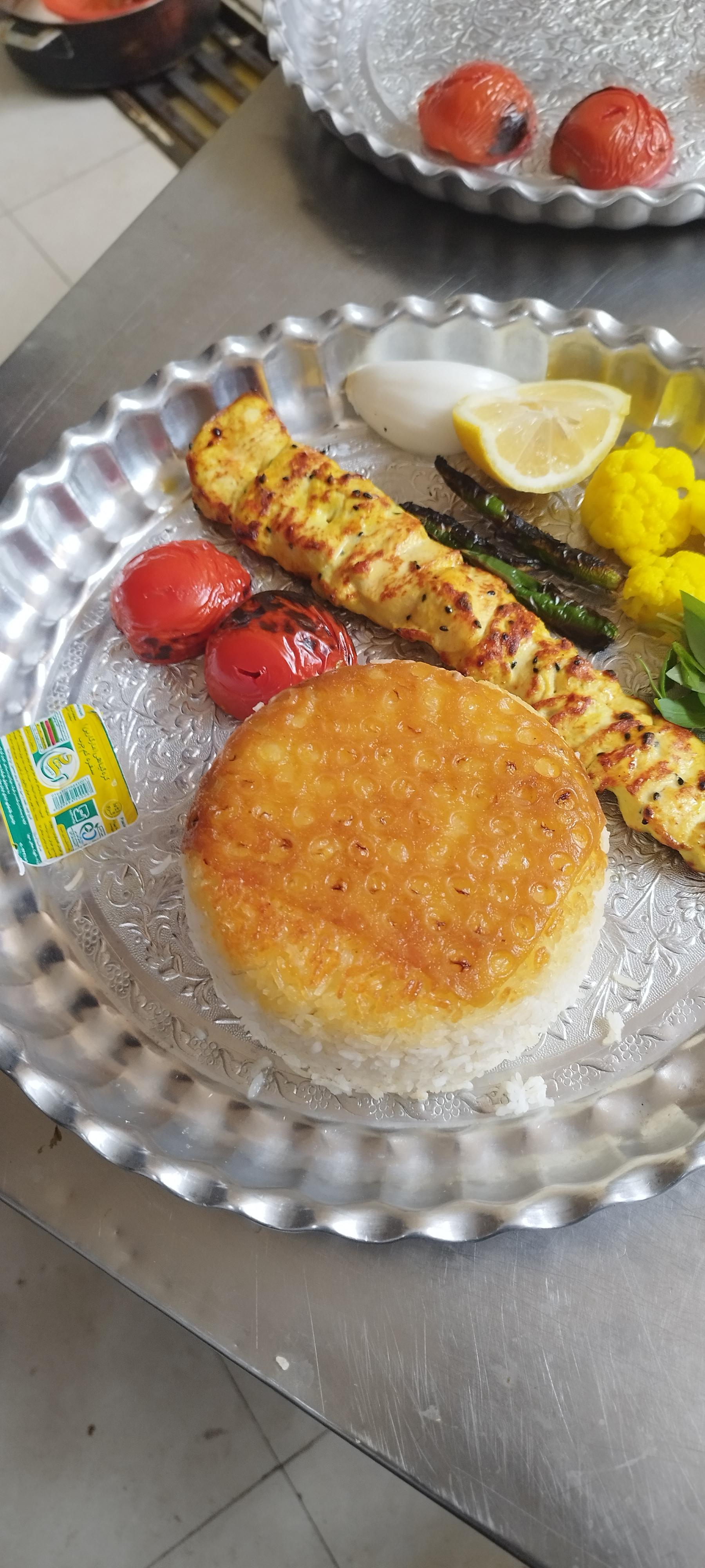 عکس بیرون بر آتشکده