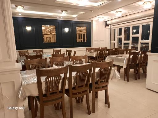 عکس رستوران و چلو کباب امید