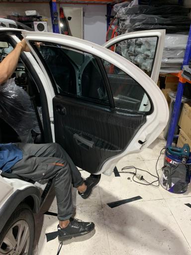 عکس فروشگاه تیبا کلاب