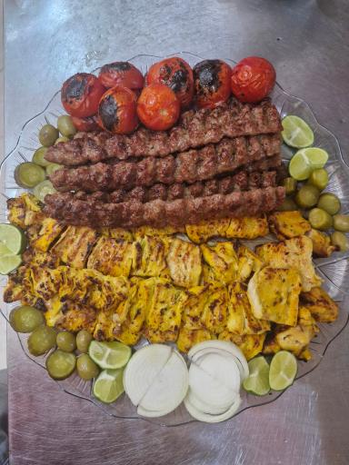 عکس رستوران گنبد