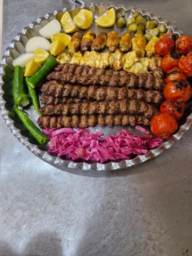 عکس رستوران گنبد