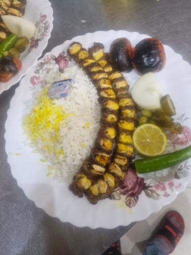 عکس رستوران گنبد