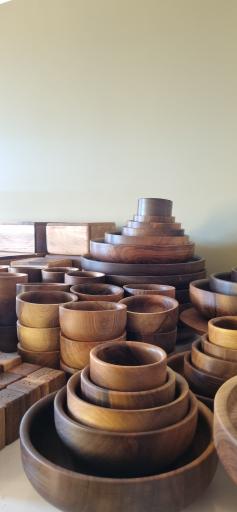 عکس تولیدی ظروف چوبی ژین