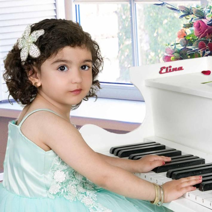 عکس آتلیه فیلم و عکس لحظه ها