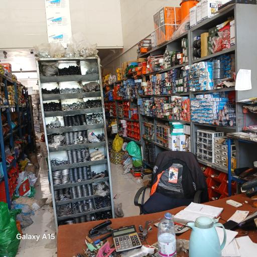 عکس پیچ ابزار پرستو 