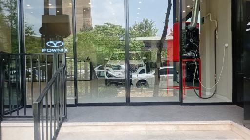 عکس نمایندگی مدیران خودرو 368 افتخار