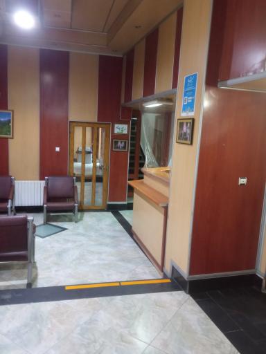 عکس هتل آپارتمان رادمهر