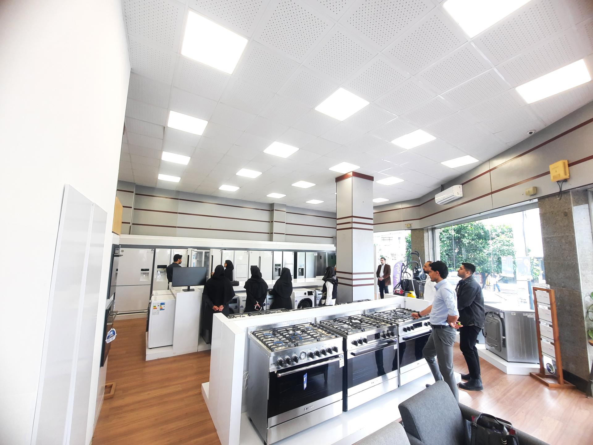 عکس فروشگاه اسنوا 