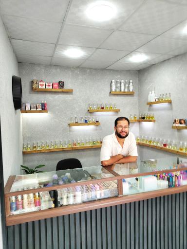 عکس عطر و ادکلن طهران