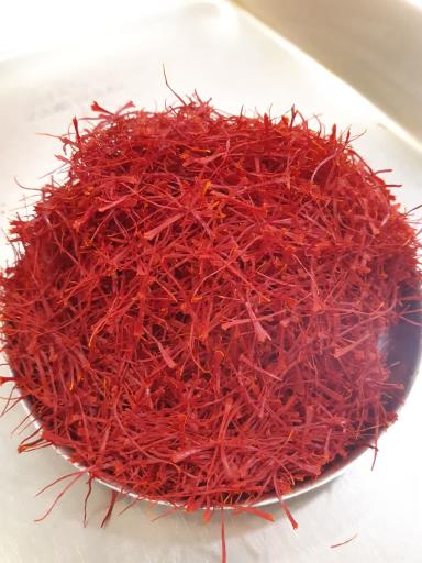 عکس زعفران تقی زاده