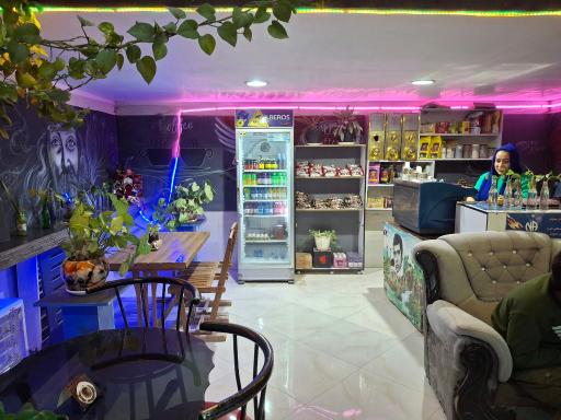 عکس کافه صابر