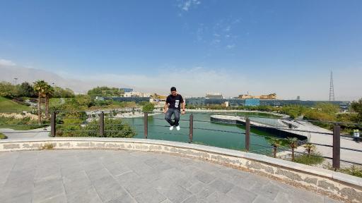 عکس باغ کتاب تهران