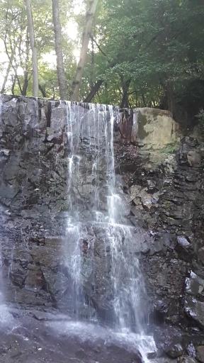 عکس آبشار لونک