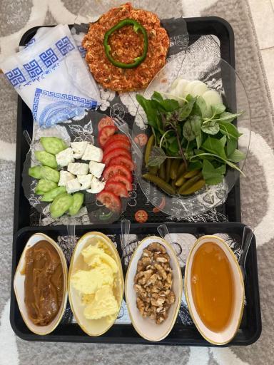 عکس کافه صبحانه شیبانی