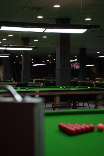 عکس آکادمی بیلیارد مارکت